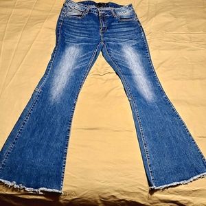 NWOT - L&B Womens Flare Raw Hem Jeans Size 14